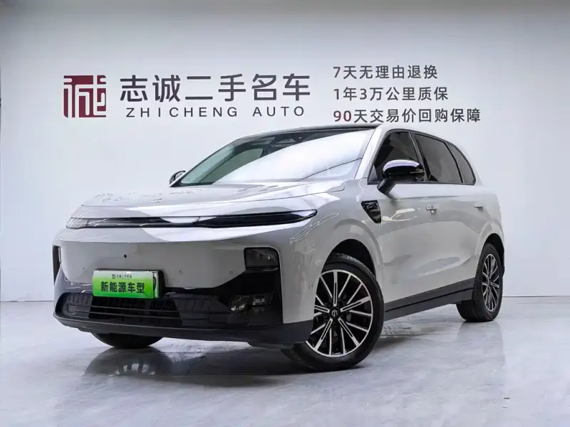 Leapmotor B10, 2025