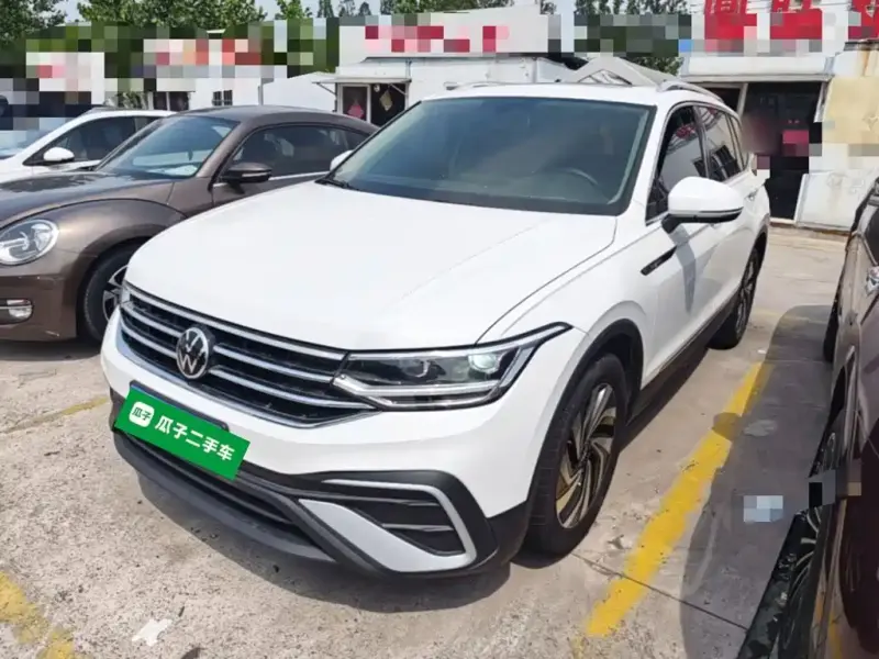 Volkswagen Tiguan L, 2022