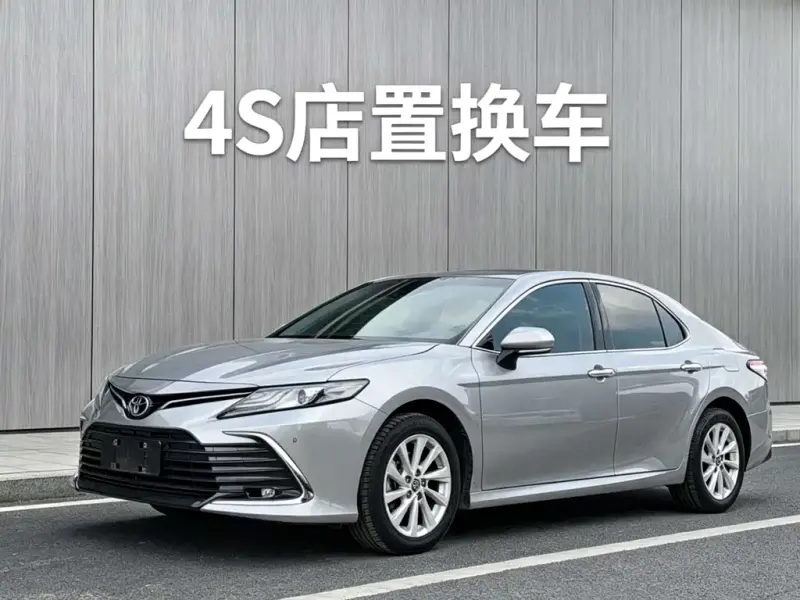 Toyota Camry, 2022