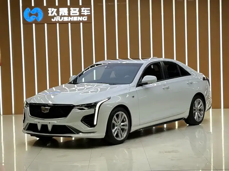 Cadillac CT4, 2022 — фото 1