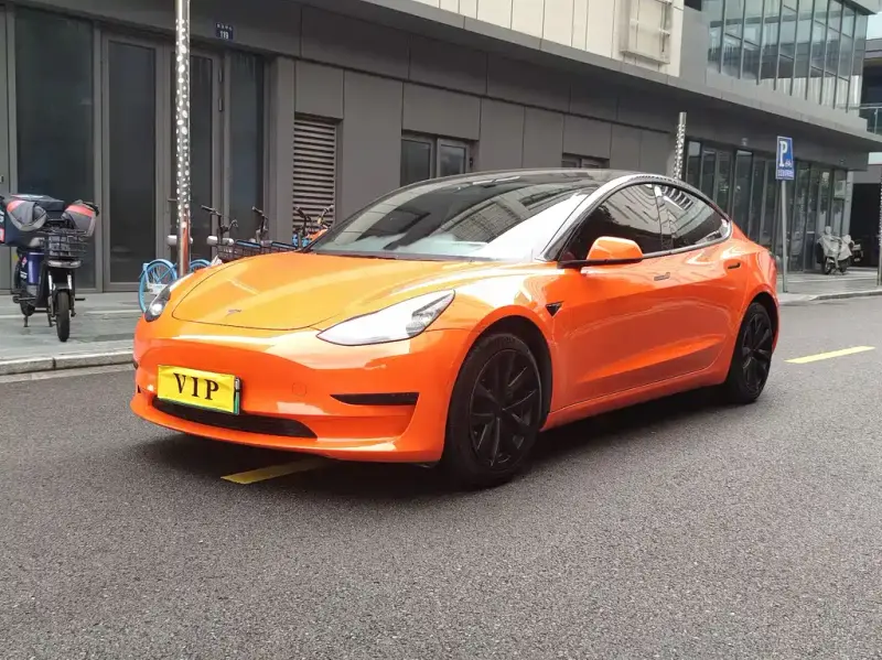 Tesla Model 3, 2021