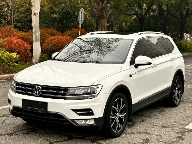 Volkswagen Tiguan L, 2021