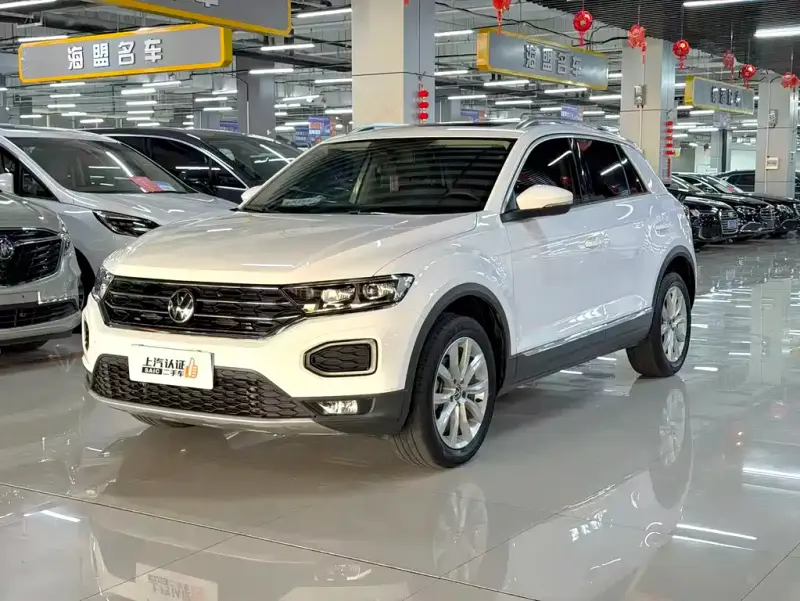 Volkswagen T-Roc, 2023 — фото 1