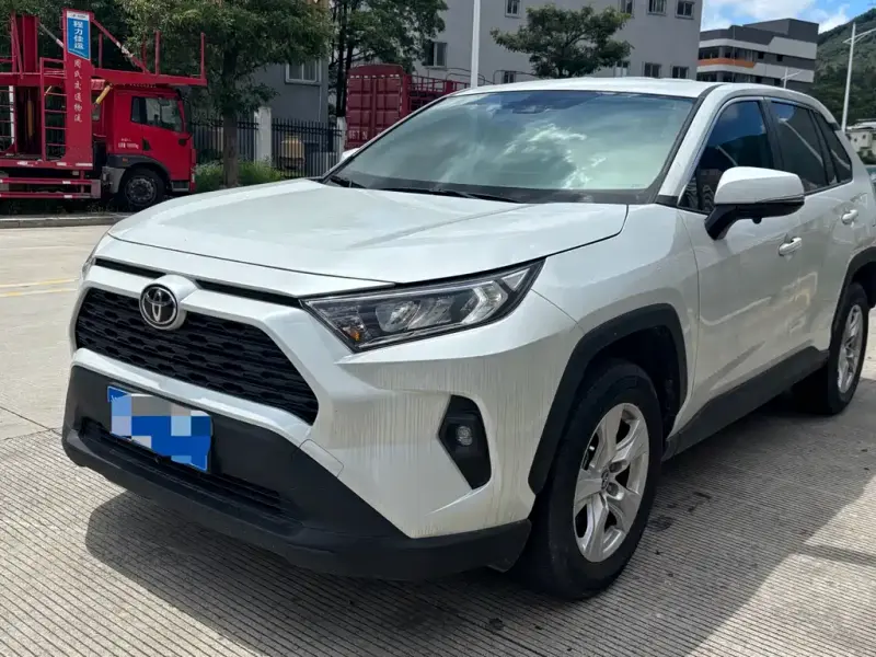 Toyota RAV4, 2024 — фото 1
