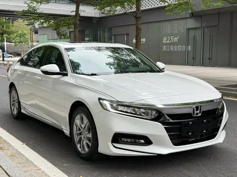 Honda Accord, 2021 — фото 1