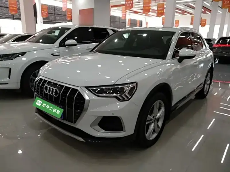 Audi Q3, 2020 — фото 1