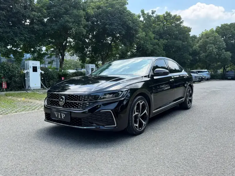 Volkswagen Passat, 2024