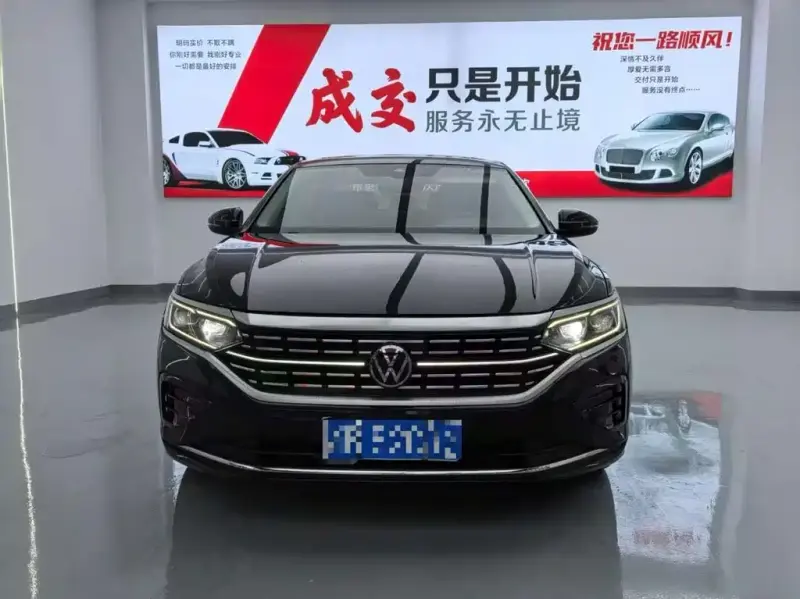 Volkswagen Passat, 2022