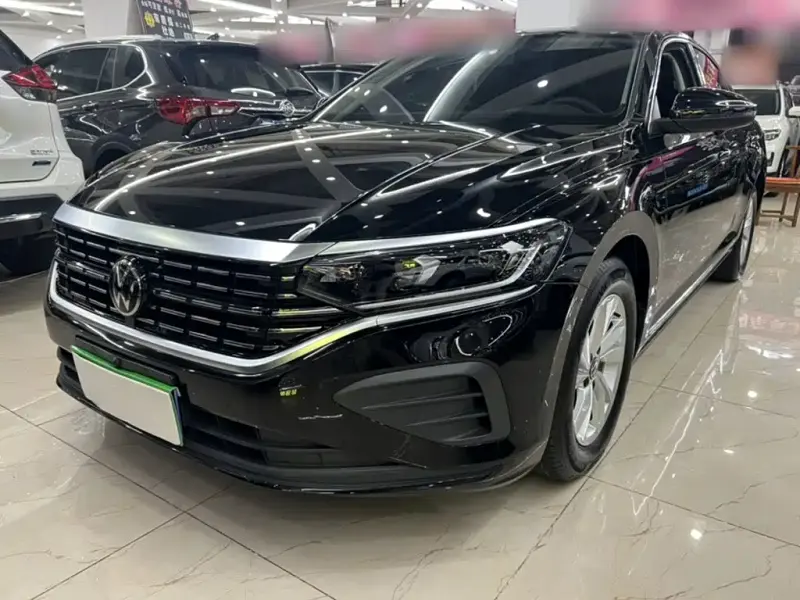 Volkswagen Passat, 2025