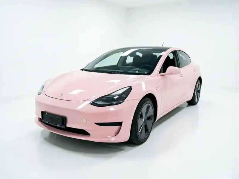 Tesla Model 3, 2022