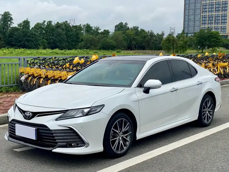 Toyota Camry, 2022