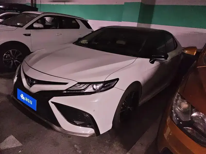 Toyota Camry, 2022