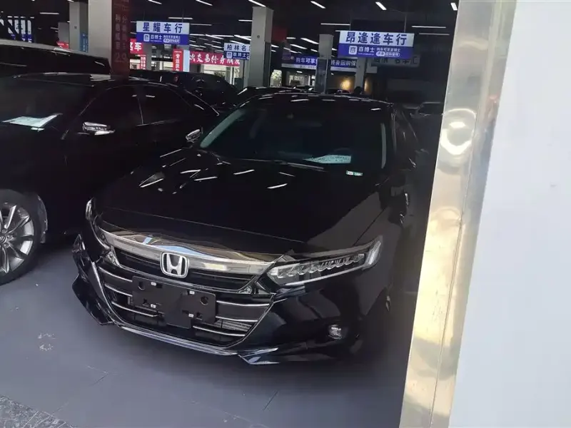 Honda Accord, 2023 — фото 1
