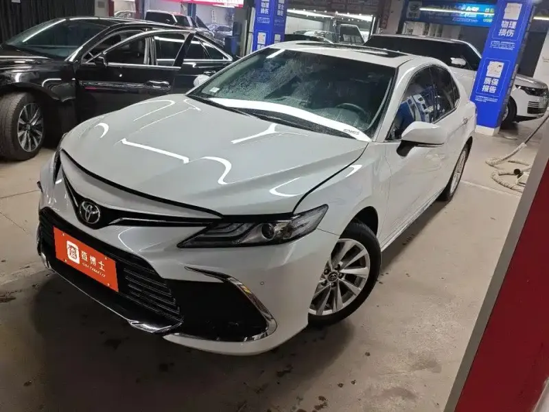 Toyota Camry, 2024