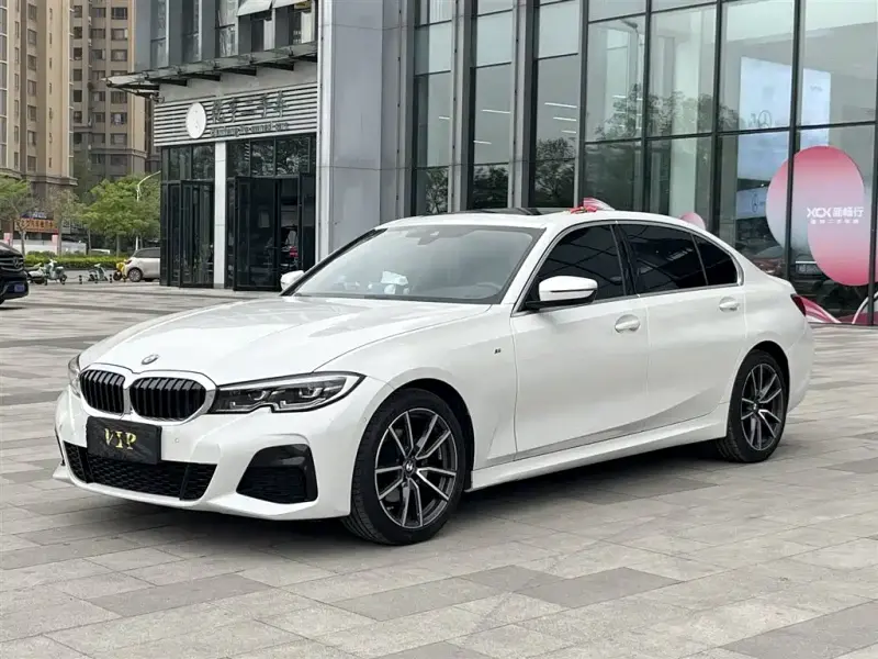 BMW 3 Series, 2020 — фото 1
