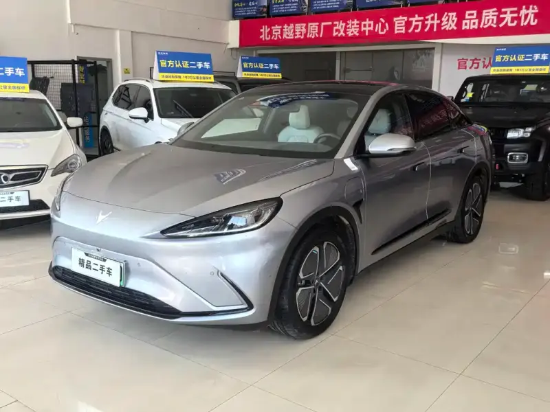 ARCFOX S6, 2025
