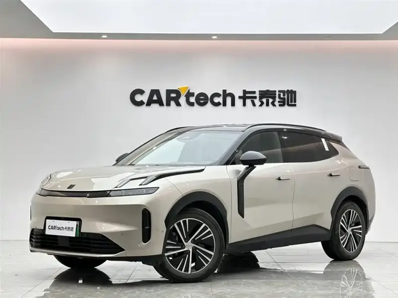 Lynk & Co 08 EM-P, 2024