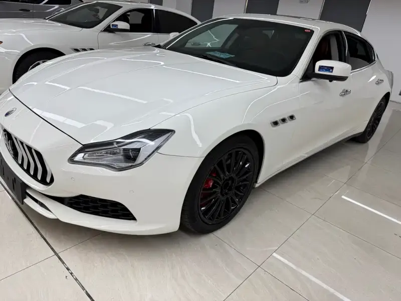 Maserati Quattroporte, 2014