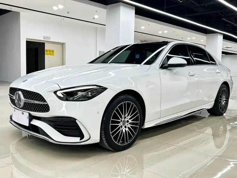 Mercedes-Benz C-Class, 2022