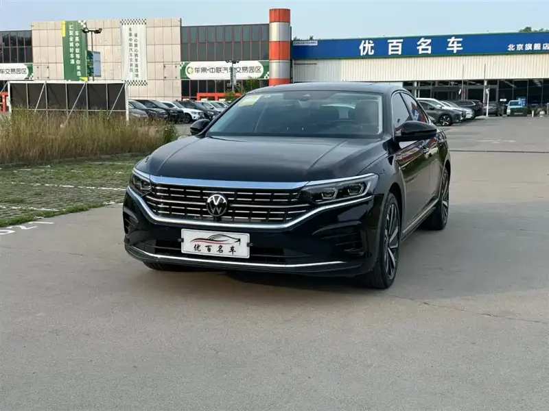 Volkswagen Passat, 2025