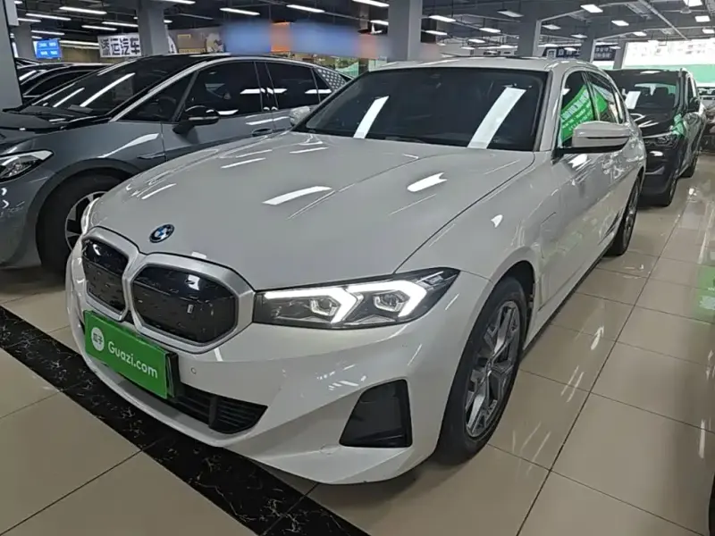 BMW i3, 2024
