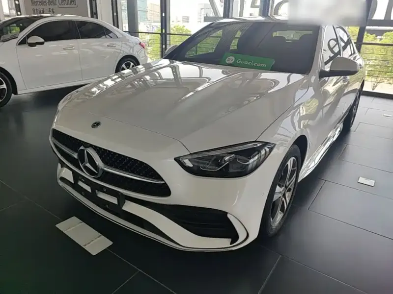 Mercedes-Benz C-Class, 2022