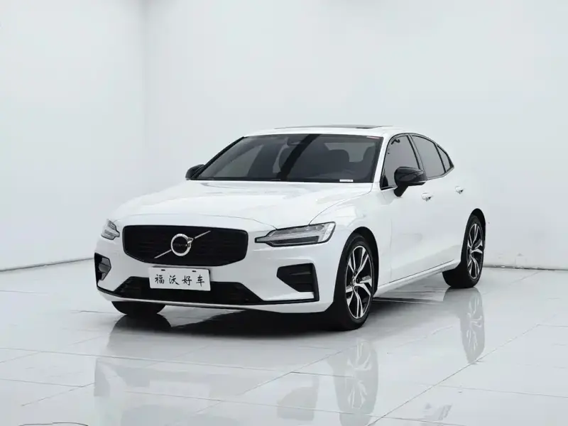 Volvo S60, 2025