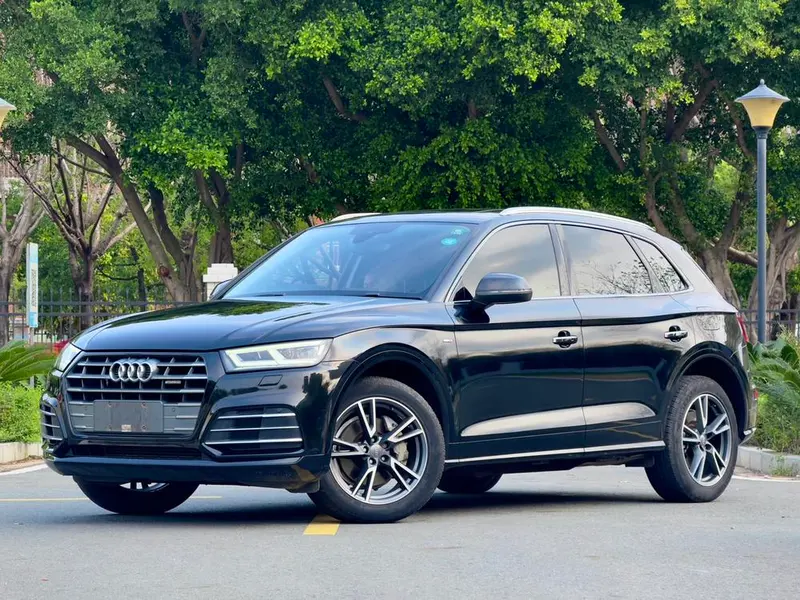 Audi Q5L, 2018