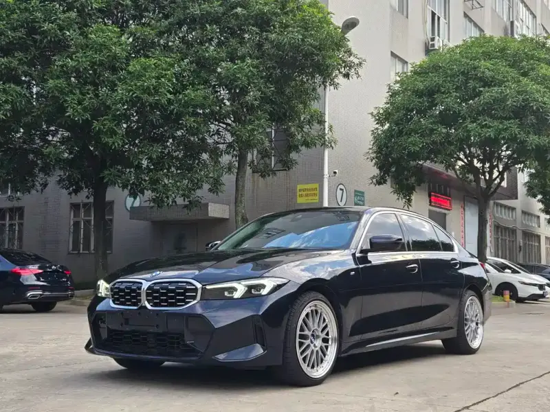 BMW 3 Series, 2024