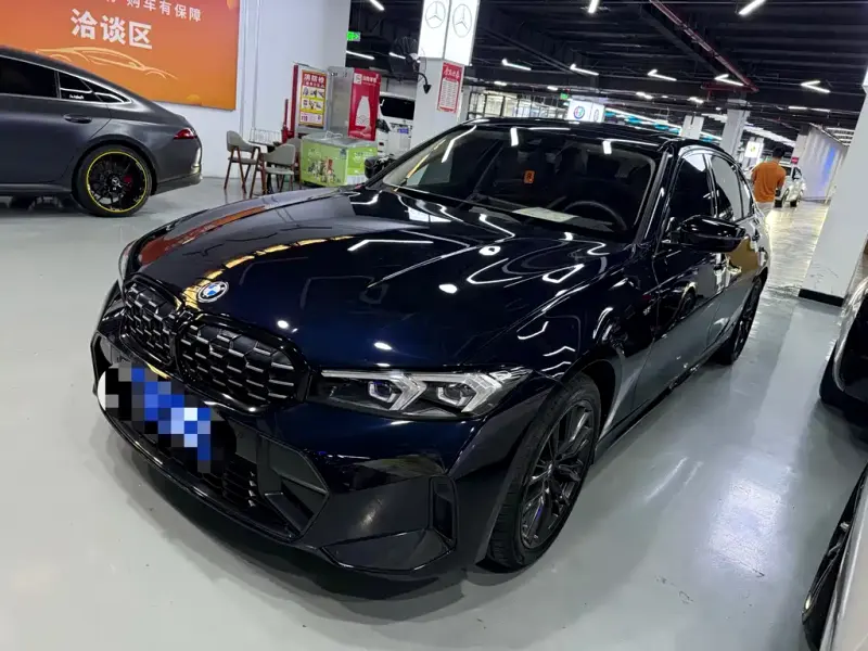 BMW 3 Series, 2024