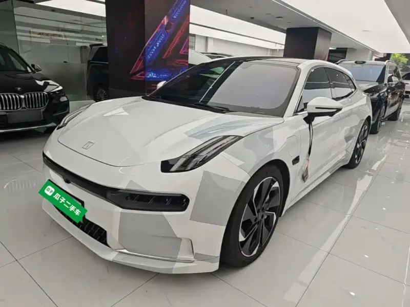 Zeekr 001, 2022