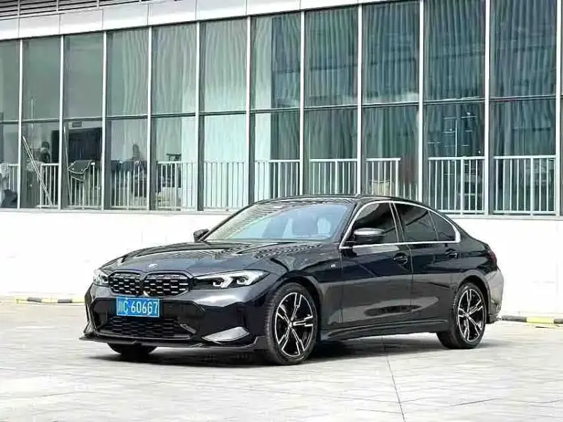 BMW 3 Series, 2024