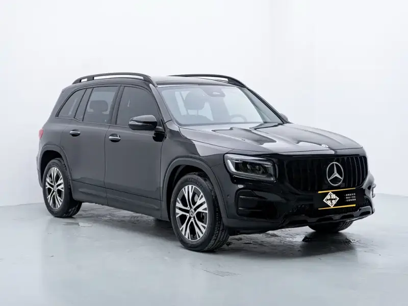 Mercedes-Benz GLB, 2024 — фото 1