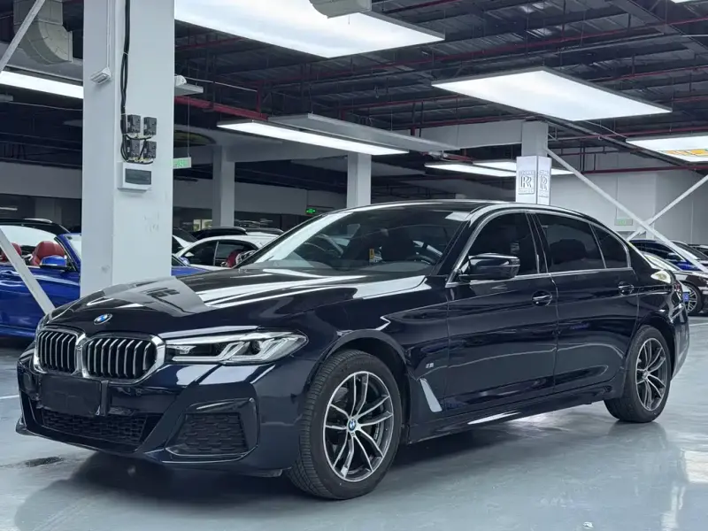 BMW 5 Series, 2022