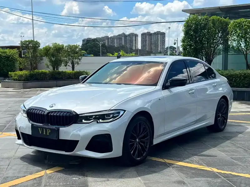 BMW 3 Series, 2022