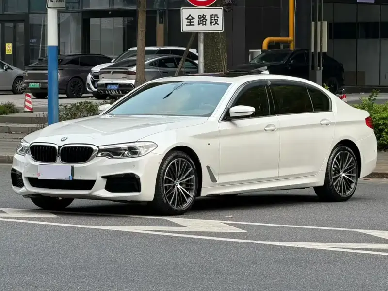 BMW 5 Series, 2020