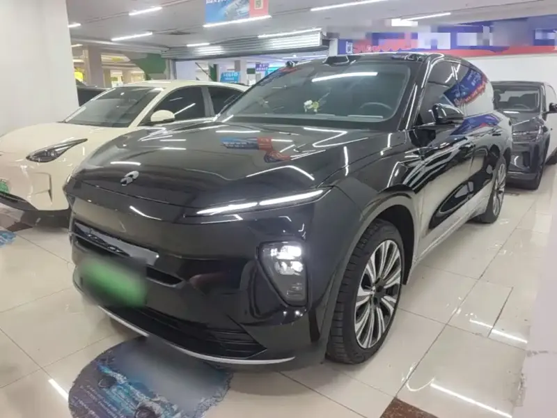 NIO ES8, 2023