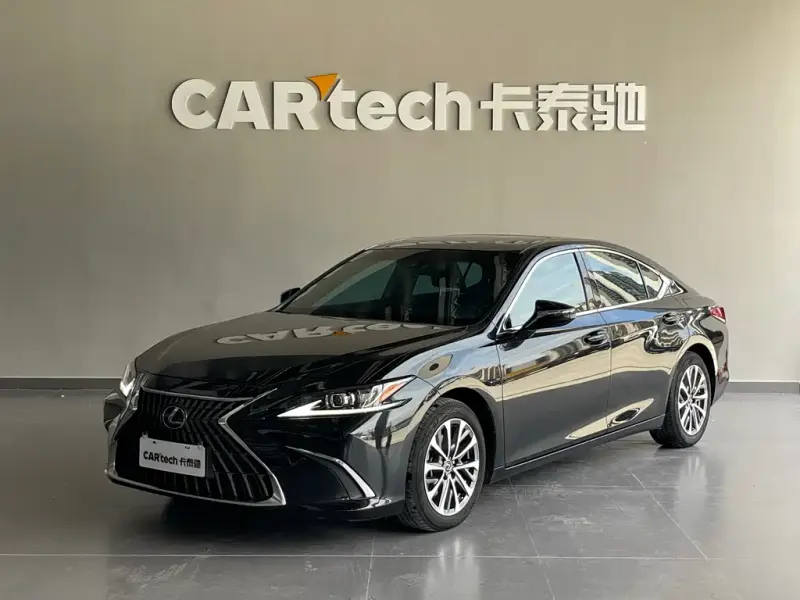 Lexus ES, 2023 — фото 1