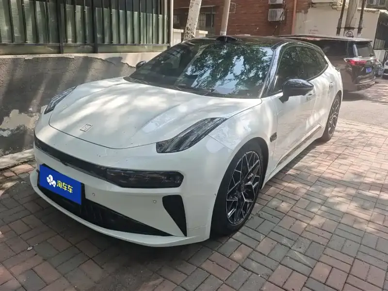 Zeekr 001, 2024