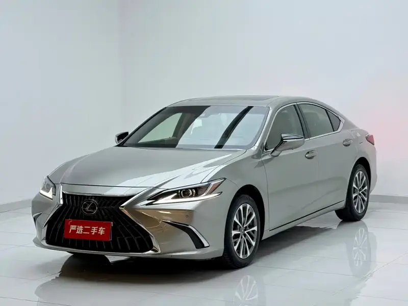 Lexus ES, 2024 — фото 1