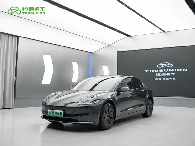 Tesla Model 3, 2025