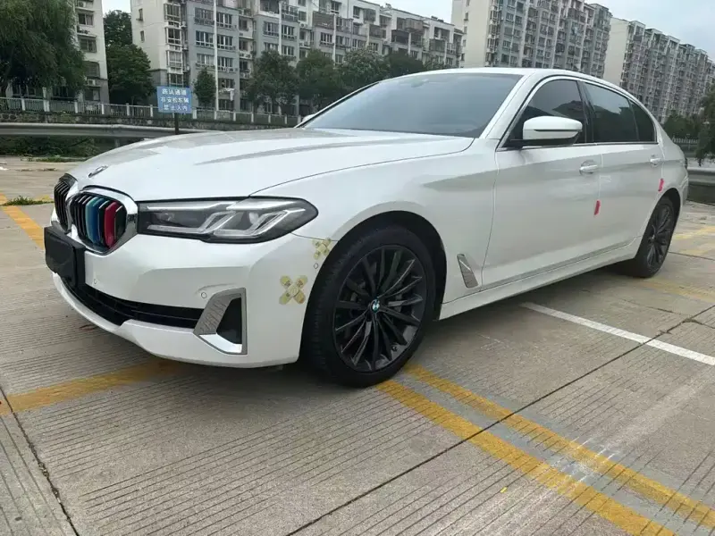 BMW 5 Series, 2021