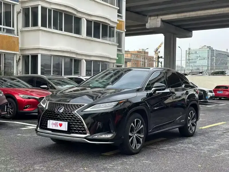 Lexus RX, 2021