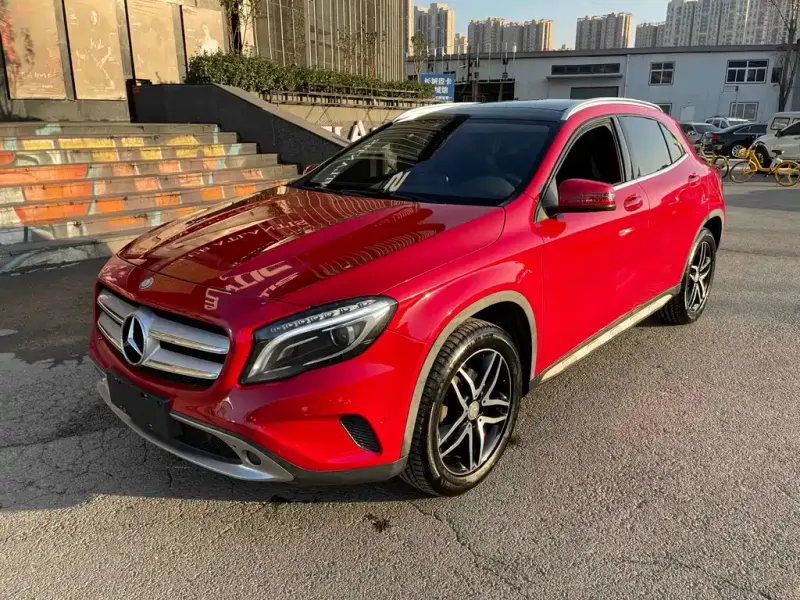 Mercedes-Benz GLA, 2016 — фото 1