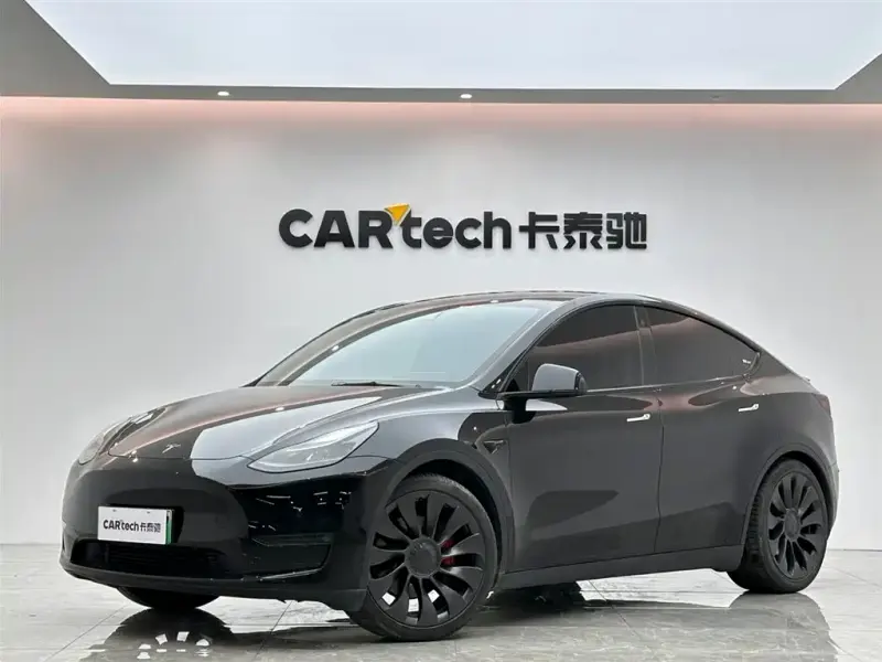 Tesla Model Y, 2023