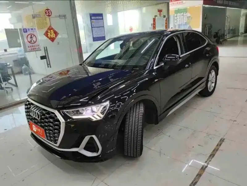 Audi Q3 Sportback, 2022