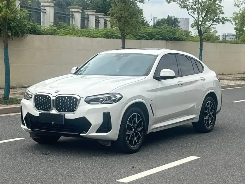 BMW X4, 2022