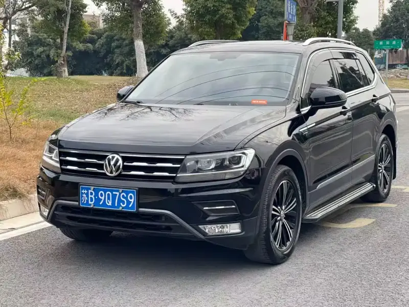 Volkswagen Tiguan L, 2020