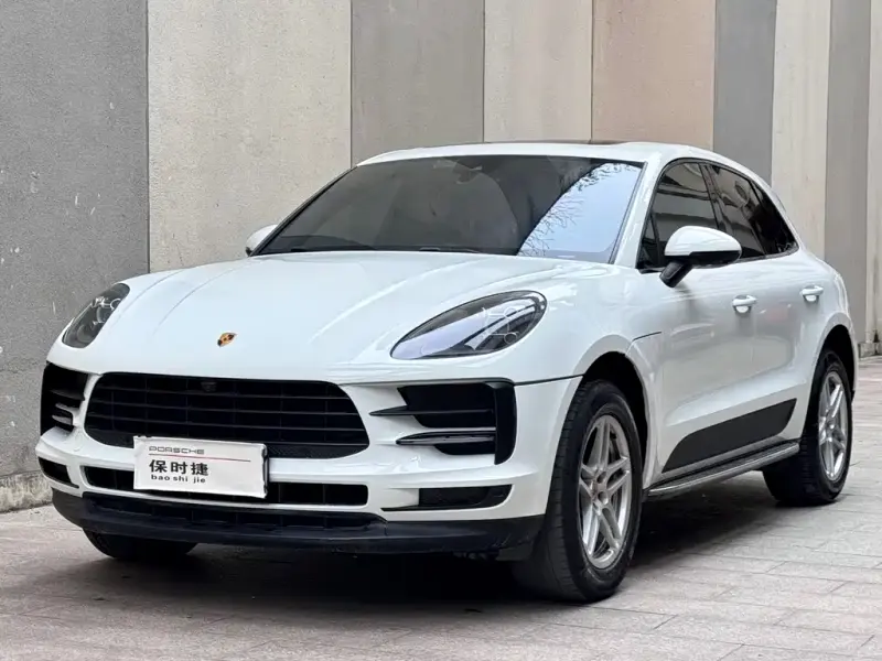 Porsche Macan, 2021