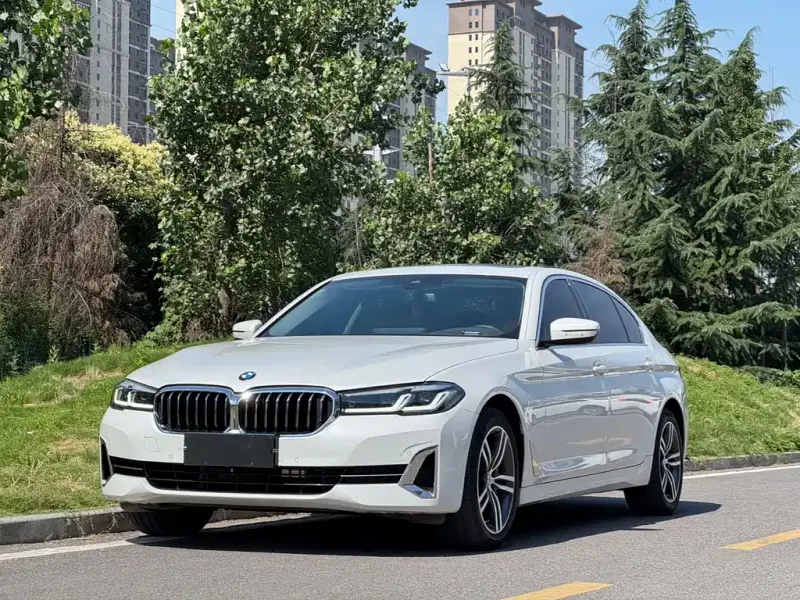 BMW 5 Series, 2023
